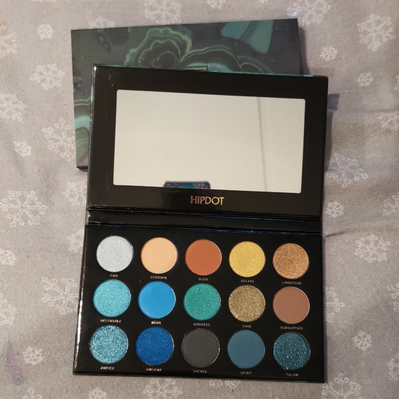 🔥 3 for $30 🔥 Hipdot Cenote Palette BNIB - Picture 1 of 1